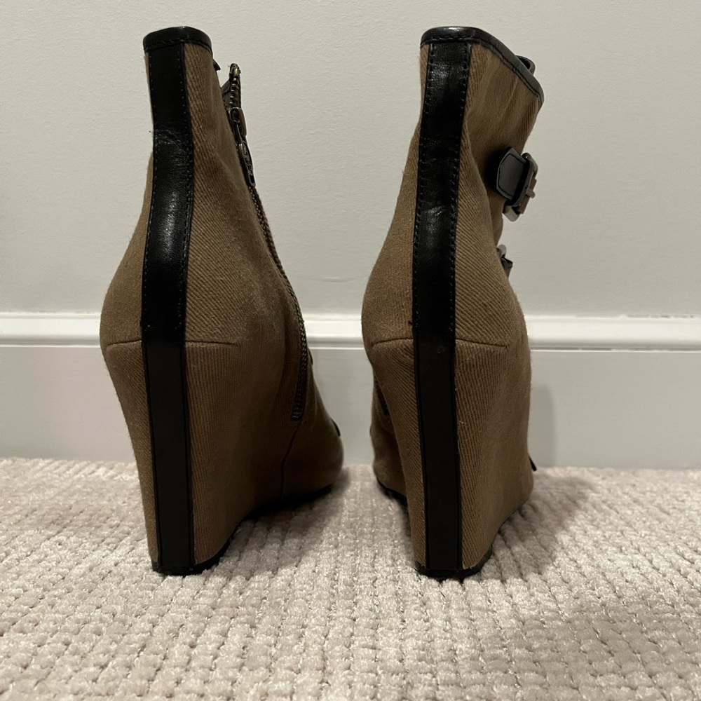 Listing for Rzaizy —Healed military boots by ASH good condition - Picture 12 of 16